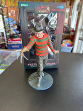 Load image into Gallery viewer, KOTOBUKIYA ArtFX Nightmare on Elm Street 4 Dream Master Freddy Krueger 1/6 Scale Preowned
