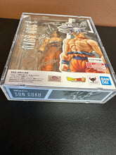 Load image into Gallery viewer, S.H.Figuarts DRAGONBALL SUPER SON GOKU Ultra Instinct SIGNED Sean Schemmel NO COA
