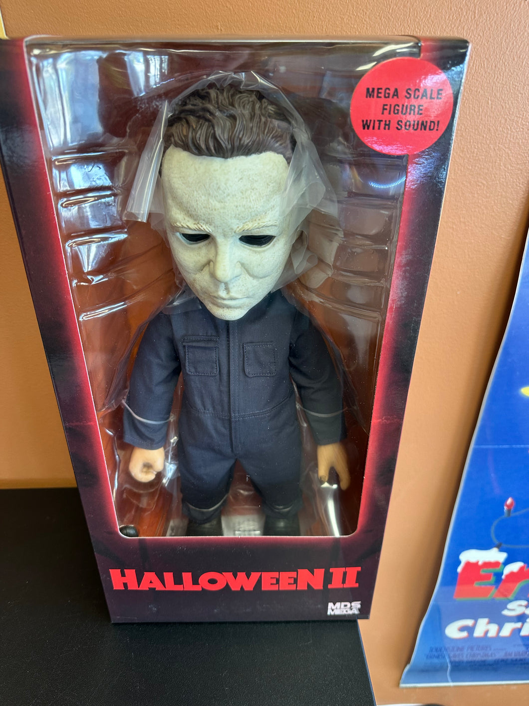 MEZCO MDS MEGA SCALE HALLOWEEN II MICHEAL MYERS TALKING DOLL