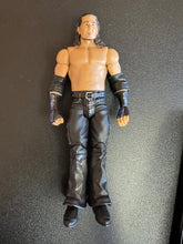 Load image into Gallery viewer, Mattel 2010 Wrestlemania XXVI Matt Hardy WWE Loose Figure Pre-owned
