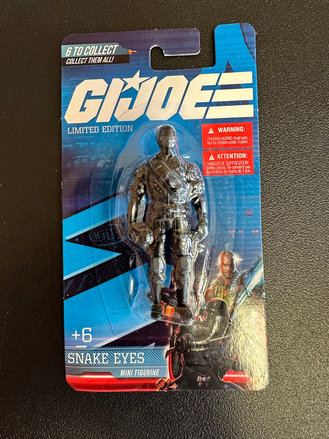 Hasbro G. I. Joe Snake Eyes Mini Figure