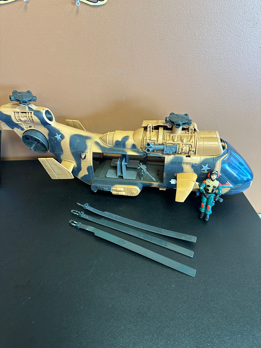 G.I. Joe Tomahawk with Pilot Incomplete Preowned Helicopter Broken Parts