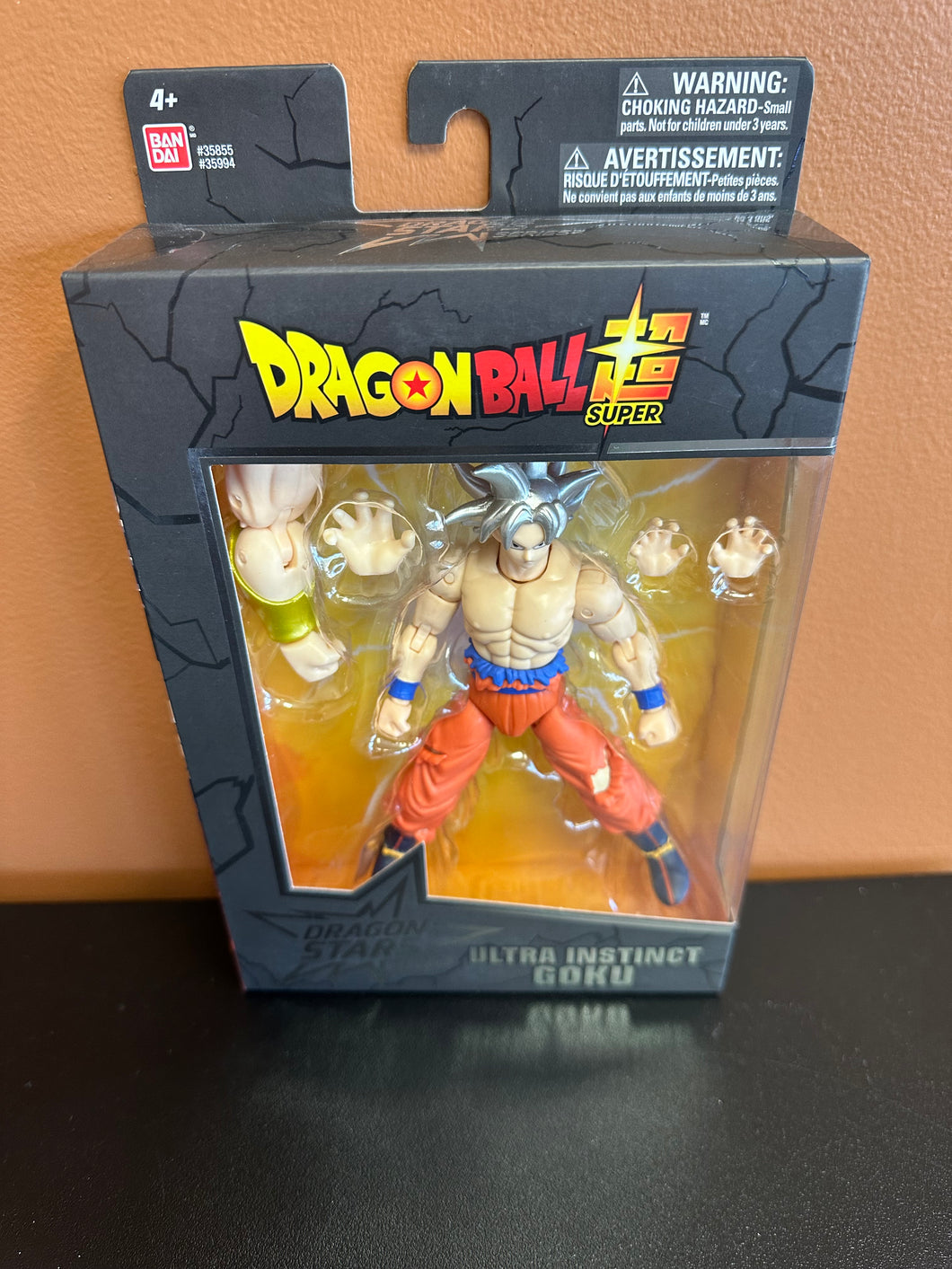 Dragonball Super Ultra Instinct Goku Dragon Stars Series