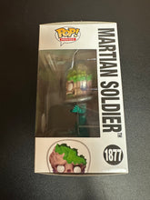 Load image into Gallery viewer, FUNKO POP MOVIES MARS ATTACKS! MARTIAN SOLDIER SPECIALTY SERIES GLOW CHASE 1877
