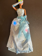 Load image into Gallery viewer, Disney Princess &amp; The Frog Tiana Light up Dress with Sound Preowned Doll
