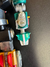 Load image into Gallery viewer, GB-36 Diecast Y &amp; K Lionbot Voltron Made in Japan Loose Parts
