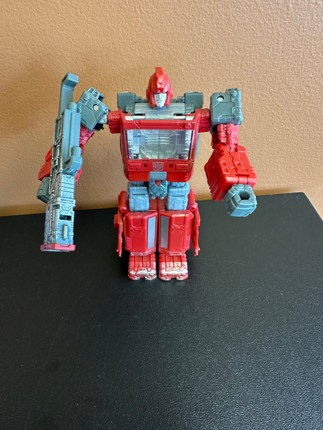 Transformers War for Cybertron Siege Ironhide Loose Figure