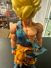 Load image into Gallery viewer, DAMAGED Dragon Ball Z Xenoverse 2 Super Masters Stars Piece Son Goku Figure Statue SEE PICS/READ
