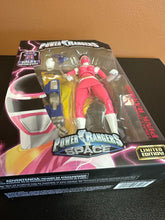 Load image into Gallery viewer, BANDAI SABAN’S POWER RANGERS IN SPAVCE LEGACY COLLECTION PINK RANGER FIGURE
