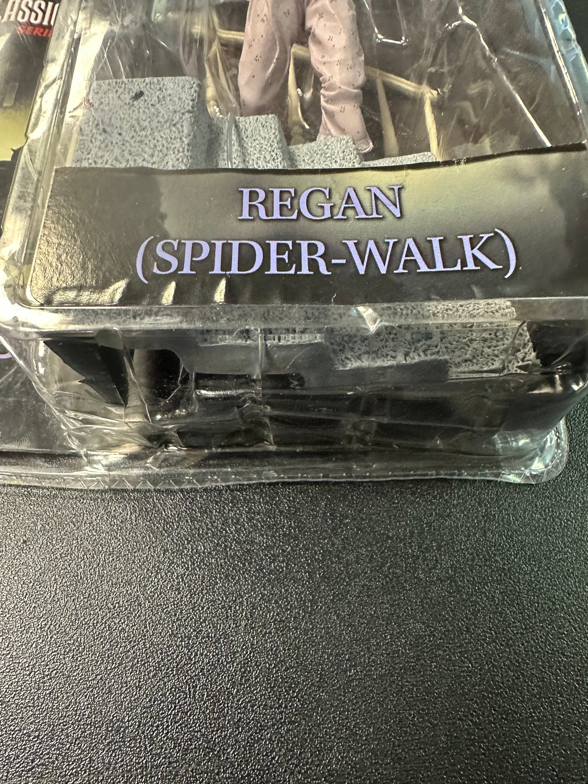 NECA CULT CLASSICS SERIES 7 THE EXORCIST REGAN (SPIDER-WALK