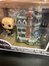 Load image into Gallery viewer, FUNKO POP TOWN UNCLE FESTER &amp; ADDAMS FAMILY MANSION 40
