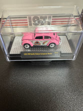 Load image into Gallery viewer, M2MACHINES Coca-Cola 1:64 1953 VW Beetle European Model UNTY01
