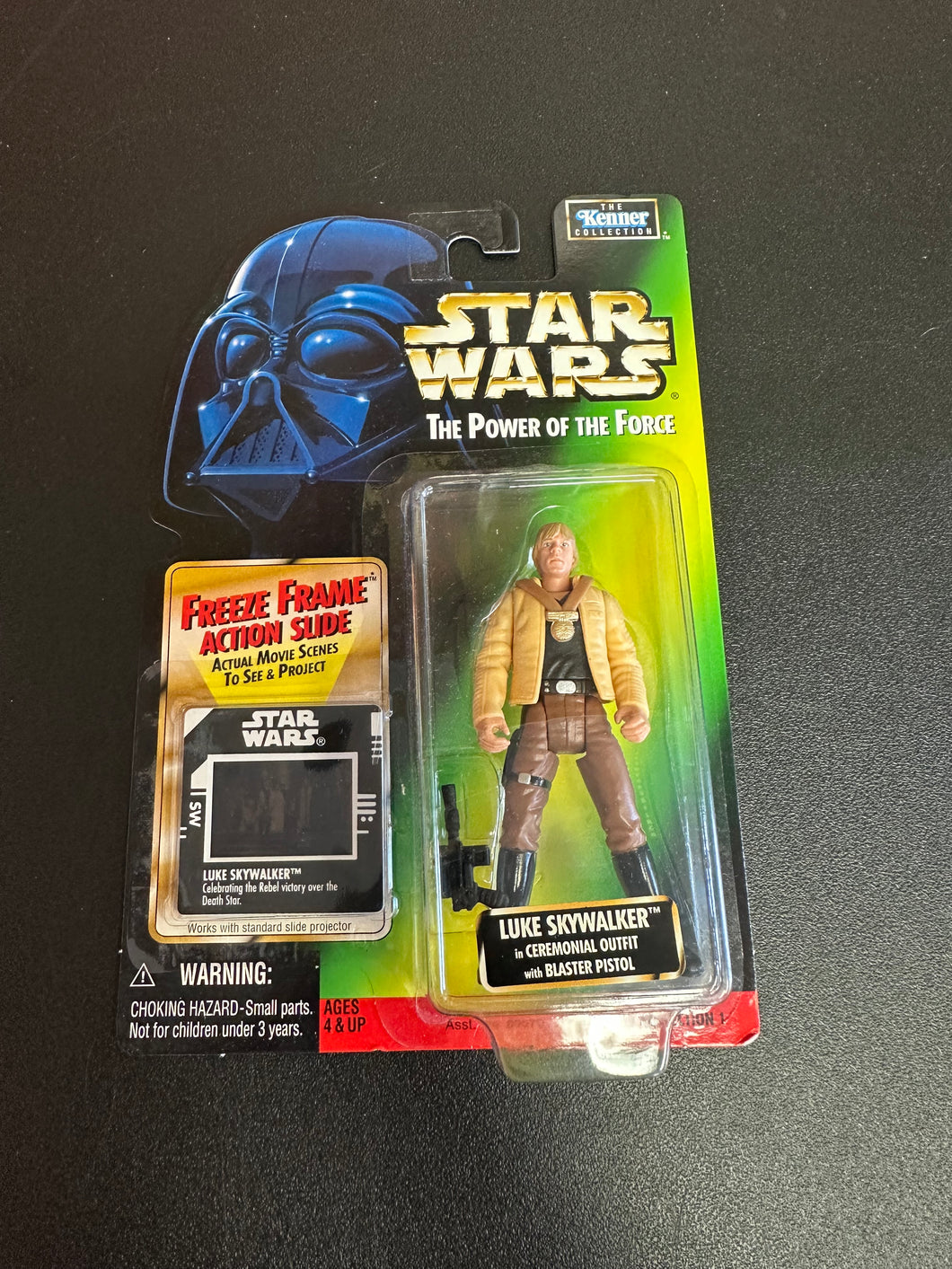 KENNER STAR WARS POWER OF THE FORCE FREEZE FRAME LUKE SKYWALKER CEREMONIAL OUTFIT COLLECTION 1