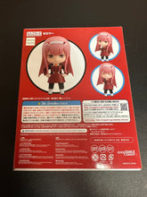 Load image into Gallery viewer, GOOD SMILE NENDOROID 952 ZERO TWO FIGURE PREOWNED
