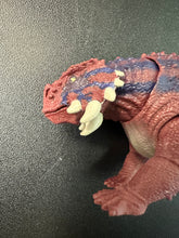 Load image into Gallery viewer, Jurassic World Savage Strike Scutosaurus Dinosaur No Packaging
