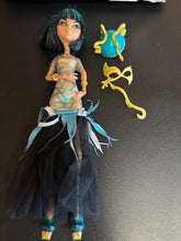 Load image into Gallery viewer, Monster High Ghouls Rule Cleo de Nile Missing Accessories Preowned Doll
