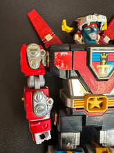 Load image into Gallery viewer, GB-36 Diecast Y &amp; K Lionbot Voltron Made in Japan Loose Parts
