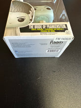 Load image into Gallery viewer, FUNKO POP UNIVERSAL MONSTERS THE BRIDE OF FRANKENSTEIN 113 BOX DAMAGE
