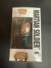 Load image into Gallery viewer, FUNKO POP MOVIES MARS ATTACKS! MARTIAN SOLDIER SPECIALTY SERIES 1877
