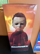 Load image into Gallery viewer, MEZCO MDS MEGA SCALE HALLOWEEN II MICHEAL MYERS TALKING DOLL
