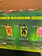 Load image into Gallery viewer, Mezco One:12 Collective Mighty Morphin Power Rangers Deluxe Boxed Set
