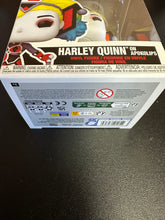 Load image into Gallery viewer, FUNKO POP DC HARLEY QUINN WITH PIZZA 452
