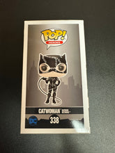 Load image into Gallery viewer, FUNKO POP BATMAN RETURNS CATWOMAN 338
