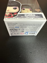 Load image into Gallery viewer, FUNKO POP ELVIRA DIAMOND COLLECTION 68
