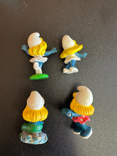 Load image into Gallery viewer, Schleich Peyo Smurf Smurfette 2” Figures Set of 4
