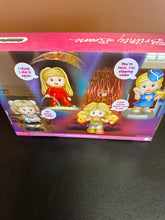 Load image into Gallery viewer, FISHER-PRICE BRITNEY SPEARS LITTLE PEOPLE COLLECTOR SET
