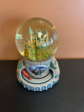 Load image into Gallery viewer, Harry Potter Hogwarts Express Illuminated 8&quot; Tall Musical Globe Preowned
