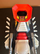 Load image into Gallery viewer, World Events Productions 1984 Panosh Voltron SKULL TANK Preowned
