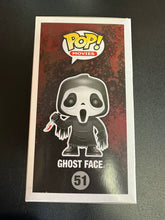 Load image into Gallery viewer, FUNKO POP SCREAM GHOST FACE 51 AUTENTIC BOX DAMAGE
