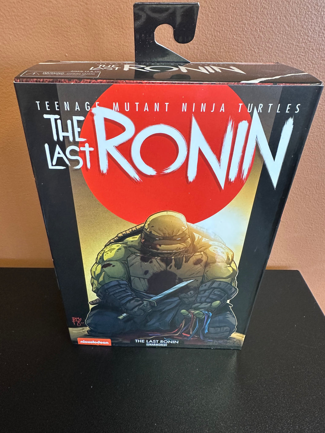 NECA TMNT THE LAST RONIN (UNARMORED) FIGURE