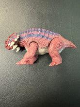 Load image into Gallery viewer, Jurassic World Savage Strike Scutosaurus Dinosaur No Packaging
