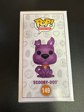 Load image into Gallery viewer, FUNKO POP SIGNED BY SCOTT INNES VOICE ACTOR OF SCOOBY-DOO 149 FLOCKED SE NO COA
