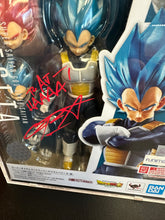 Load image into Gallery viewer, S.H.Figuarts DRAGONBALL SUPER SAIYAN GOD SS VEGETA SIGNED Christopher Sabat NO COA
