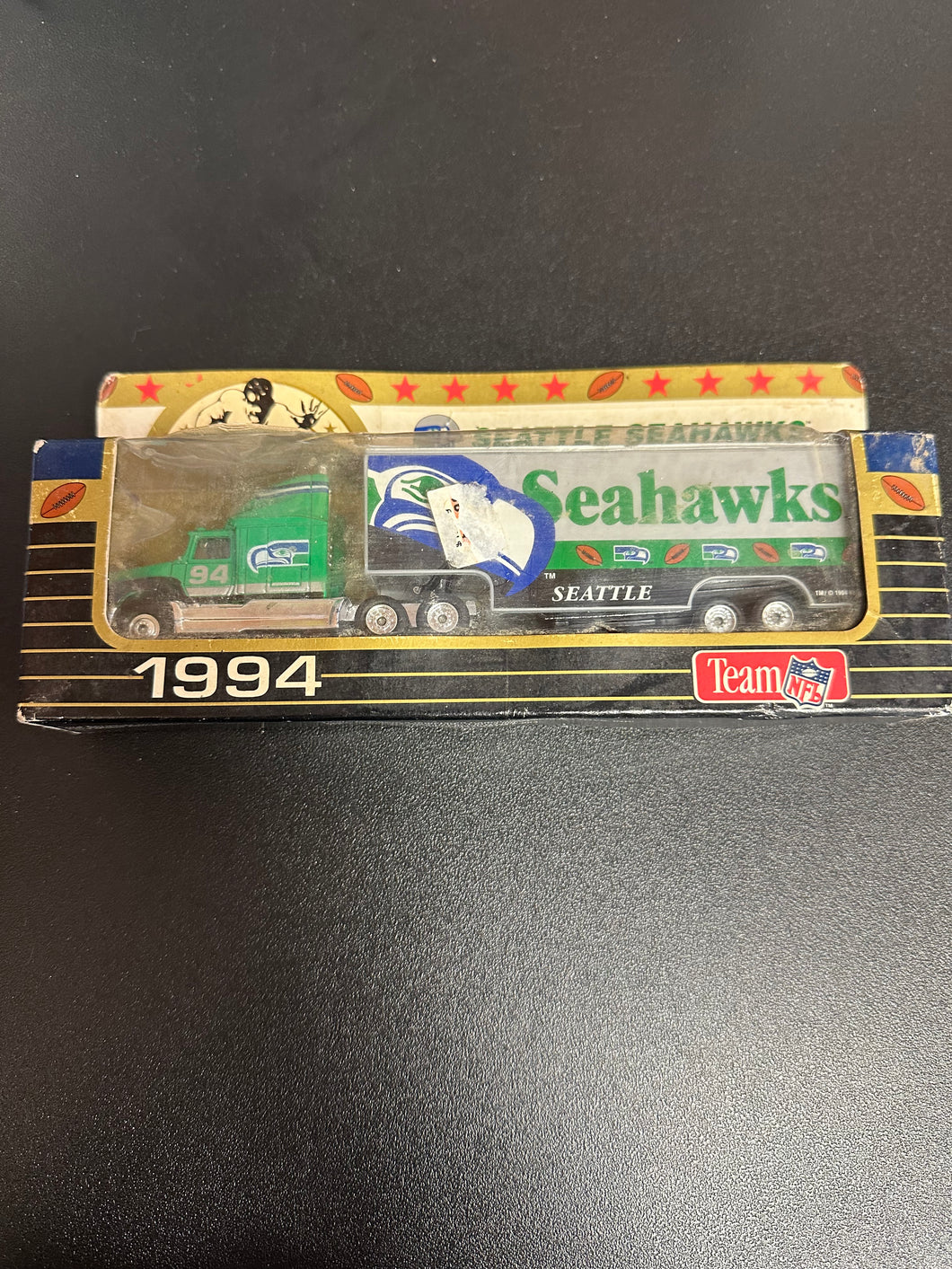 Matchbox Team NFL Seattle Seahawks 1994 Ford Aeromax Truck and Semi Box Damage