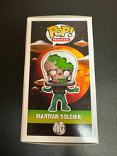 Load image into Gallery viewer, FUNKO POP MOVIES MARS ATTACKS! MARTIAN SOLDIER SPECIALTY SERIES GLOW CHASE 1877
