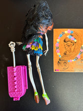 Load image into Gallery viewer, Monster High Scaris City of Frights Skelita Calaveras Preowned Doll
