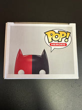 Load image into Gallery viewer, FUNKO POP DC HEROES HARLEY QUINN IMPOSTER BATMAN 124
