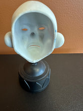 Load image into Gallery viewer, Batman The Dark Knight Clown Mask Mini Statue Preowned
