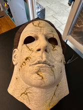 Load image into Gallery viewer, TRICK OR TREAT STUDIOS ROB ZOMBIE HALLOWEEN MICHAEL MYERS MASK NEW

