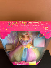 Load image into Gallery viewer, MATTEL 1997 BIRTHDAY BARBIE LOOSE INSIDE ITEMS 18224
