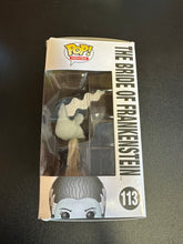 Load image into Gallery viewer, FUNKO POP UNIVERSAL MONSTERS THE BRIDE OF FRANKENSTEIN 113 BOX DAMAGE
