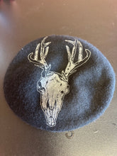 Load image into Gallery viewer, Kreepsville Deer Skull Beret
