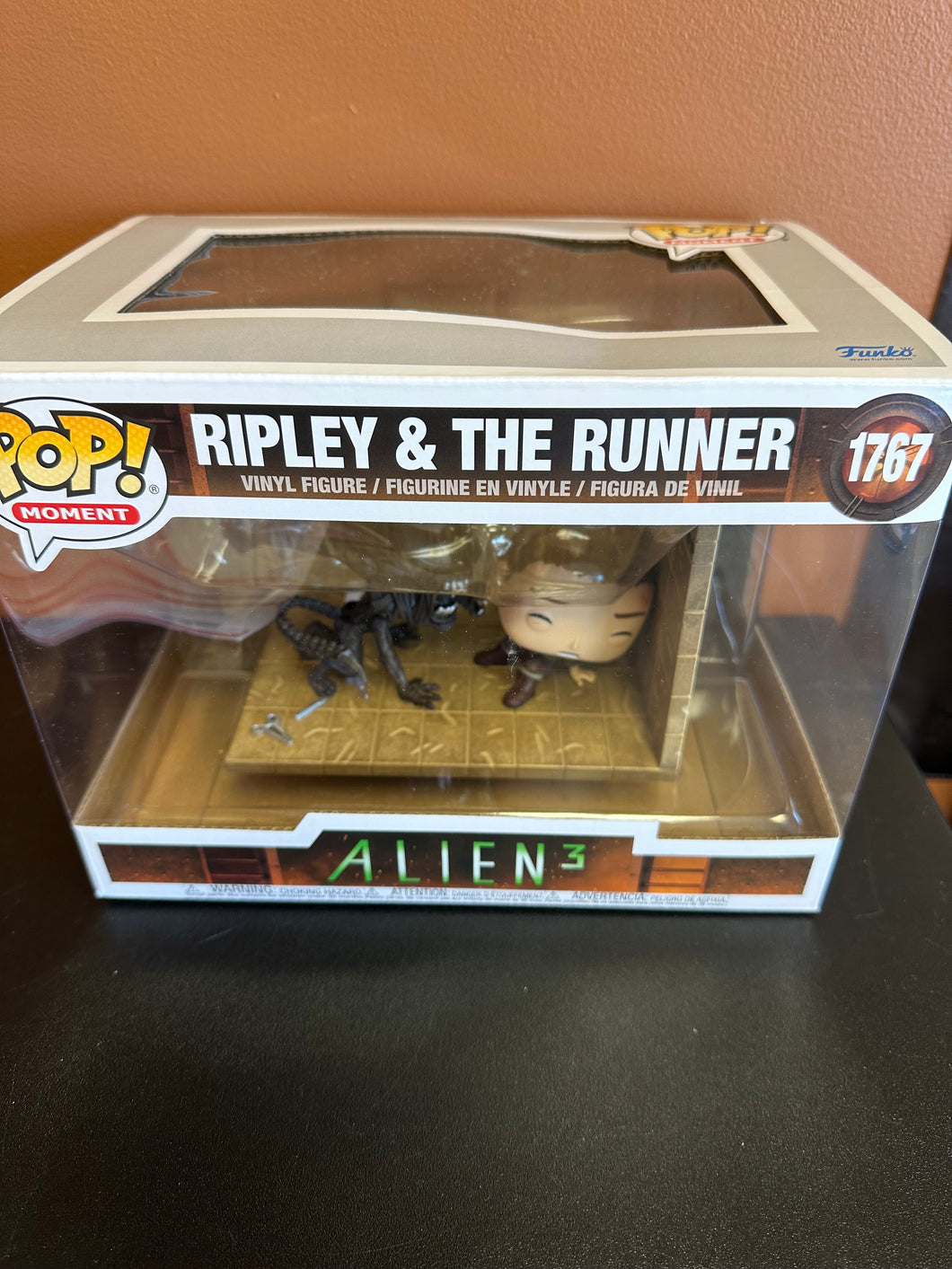 FUNKO POP MOMENT ALIEN 3 RIPLEY & THE RUNNER 1767