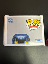 Load image into Gallery viewer, FUNKO POP DC BLUE BEETLE GITD TARGET 1407 BOX DAMAGE
