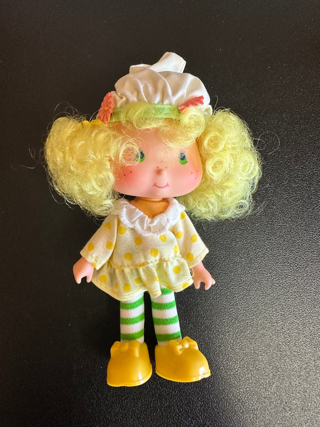 Strawberry Shortcake 1981 Lemon Meringue Preowned Doll