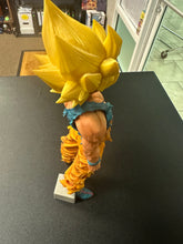 Load image into Gallery viewer, DAMAGED Dragon Ball Z Xenoverse 2 Super Masters Stars Piece Son Goku Figure Statue SEE PICS/READ
